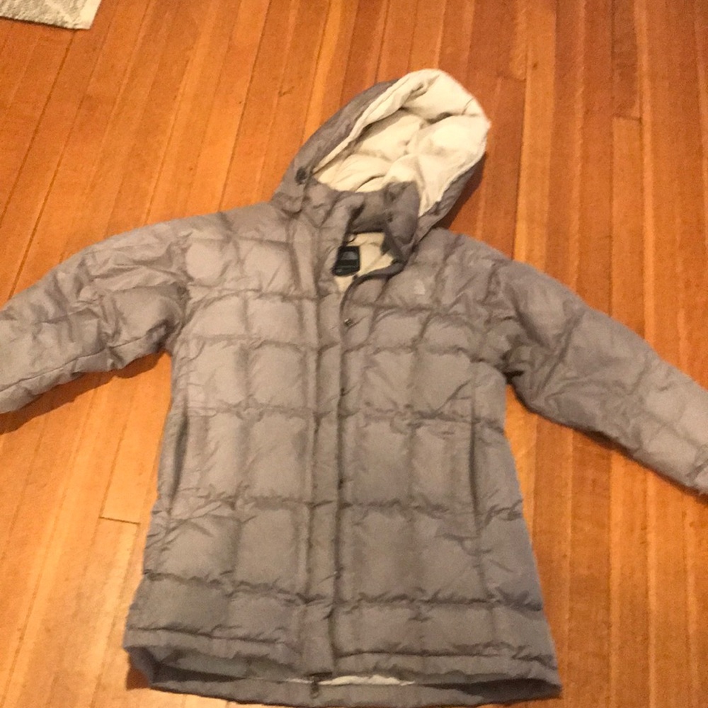 North Face grey size medium
